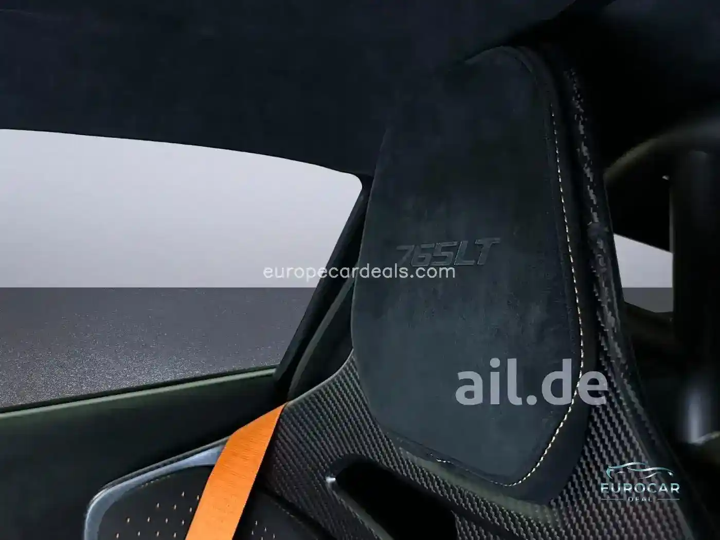 McLaren 765LT