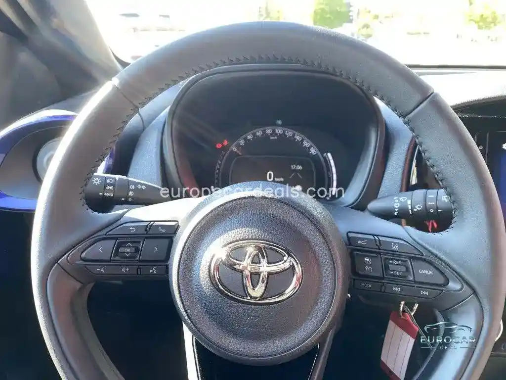 Toyota Aygo (X)