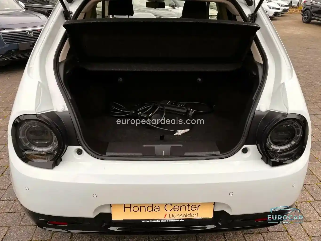 Honda e