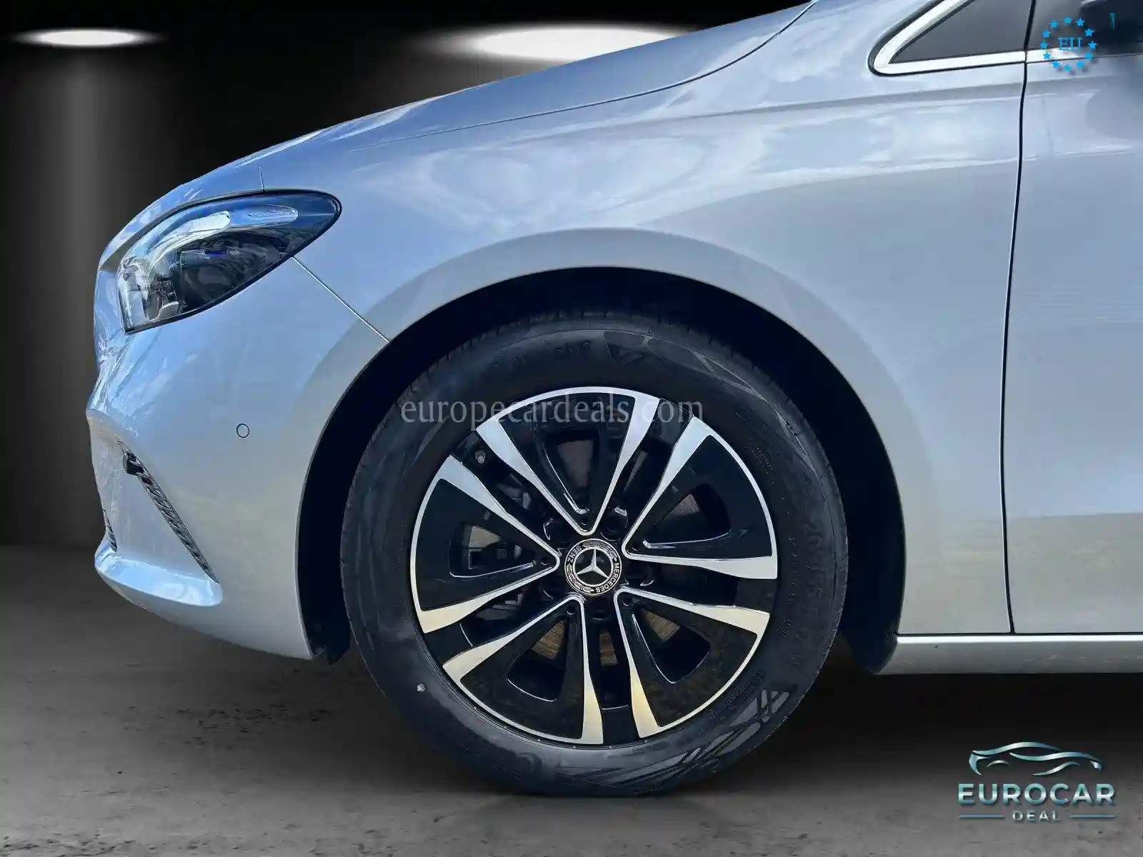 Mercedes-Benz B 220
