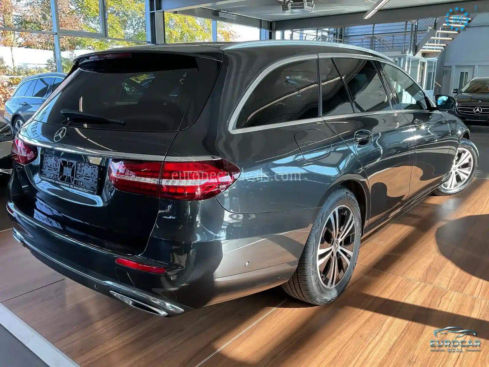 Mercedes-Benz E 200