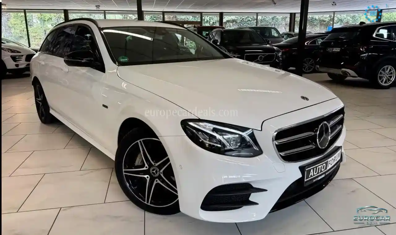 Mercedes-Benz E 300