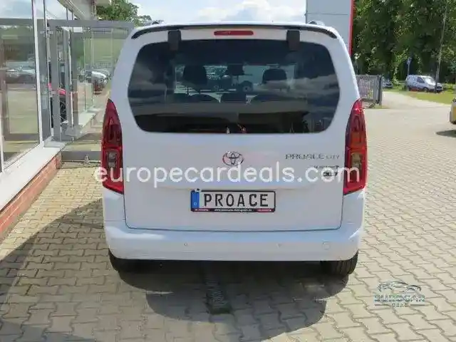 Toyota Proace City