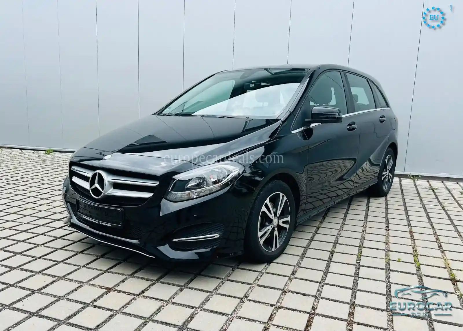 Mercedes-Benz B 180