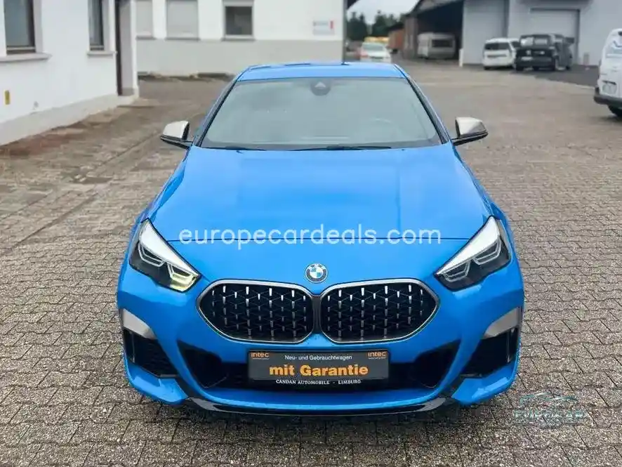 BMW M235