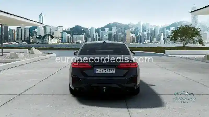 BMW i5