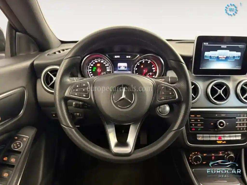 Mercedes-Benz CLA 180 Shooting Brake