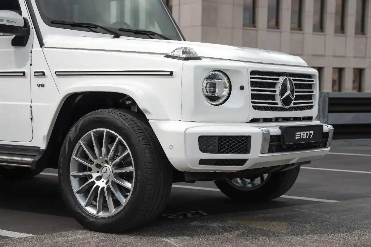 Mercedes-Benz G 500