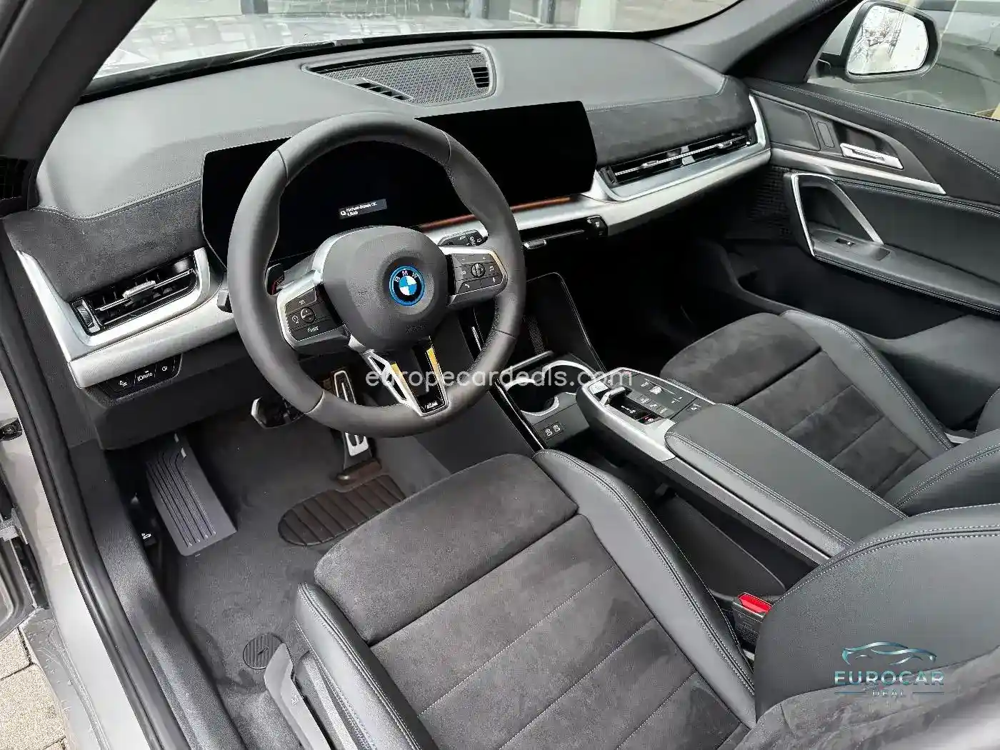 BMW iX1