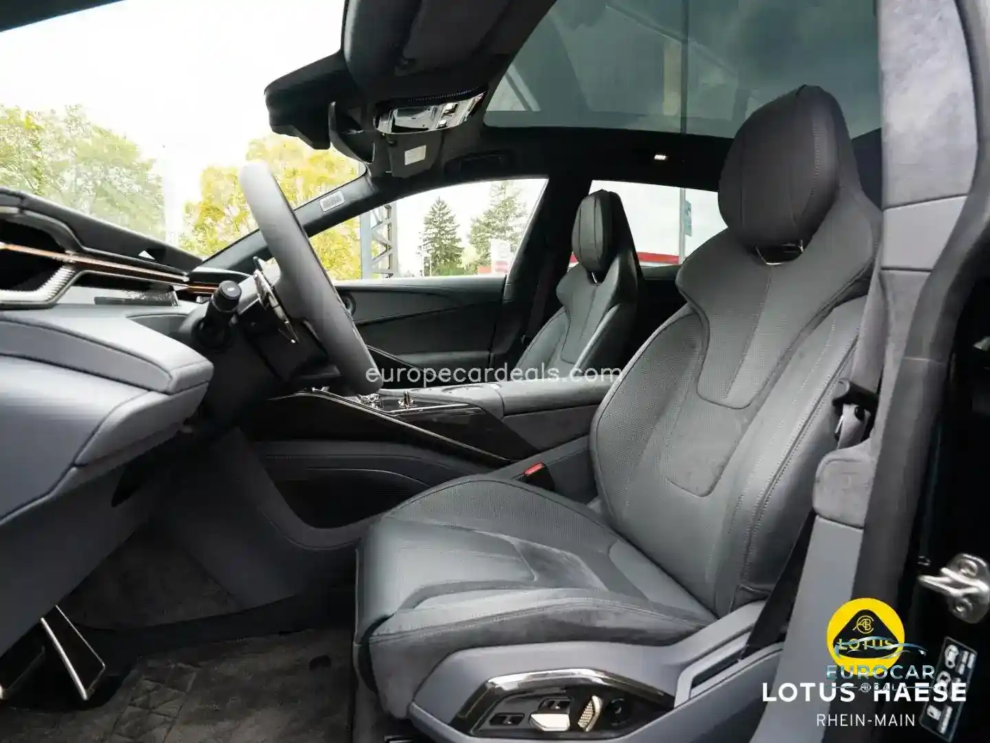 Lotus Eletre