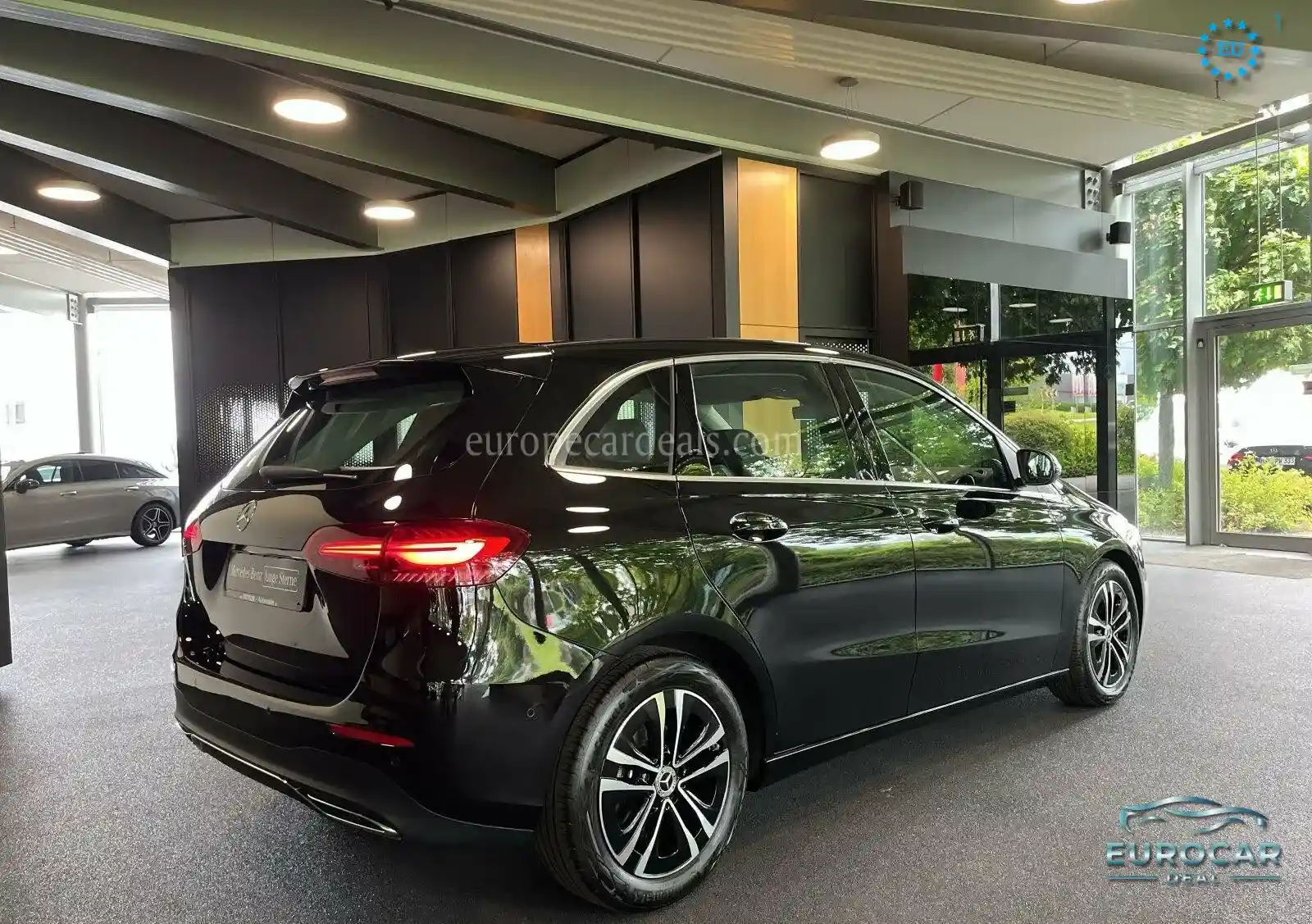 Mercedes-Benz B 200
