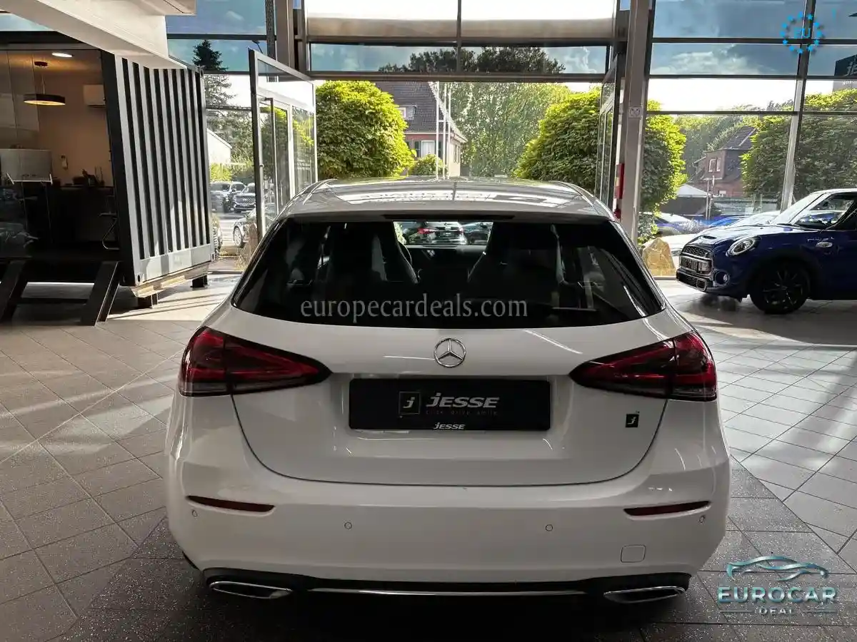 Mercedes-Benz A 200