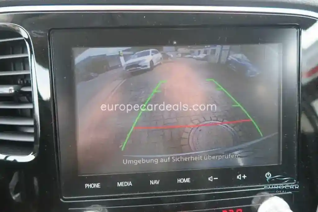 Mitsubishi Plug-in Hybrid Outlander