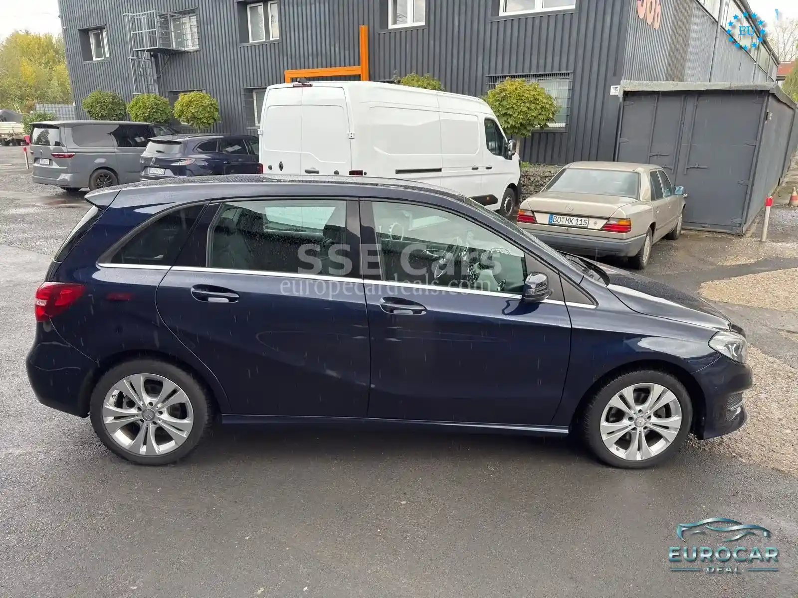 Mercedes-Benz B 200