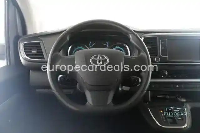 Toyota Proace (Verso)