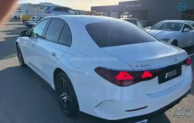 Mercedes-Benz E 300