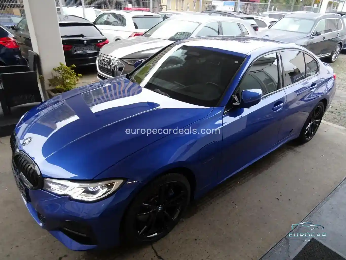 BMW 330