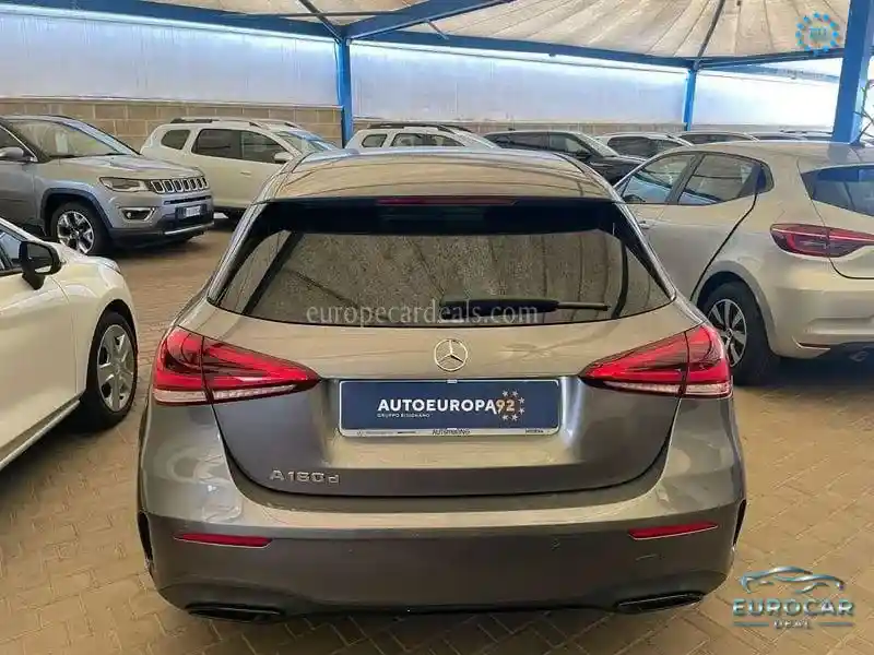 Mercedes-Benz A 180