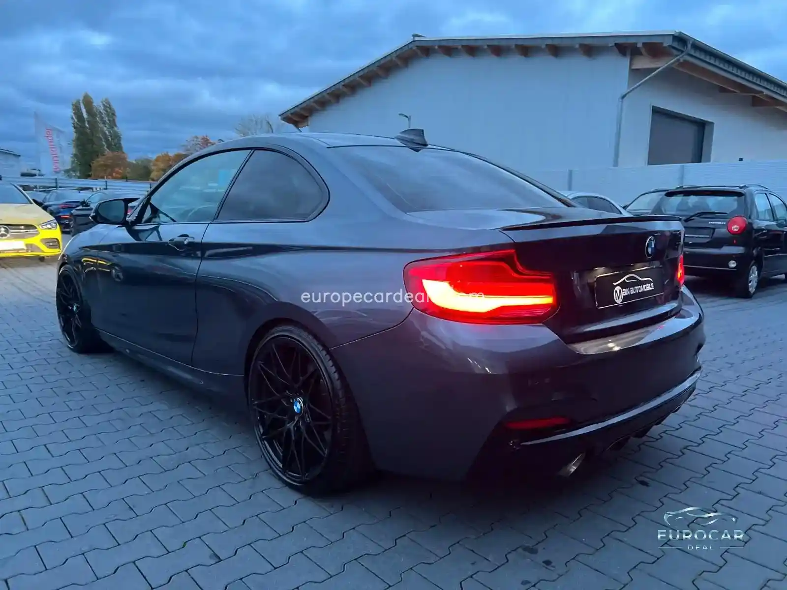 BMW 230