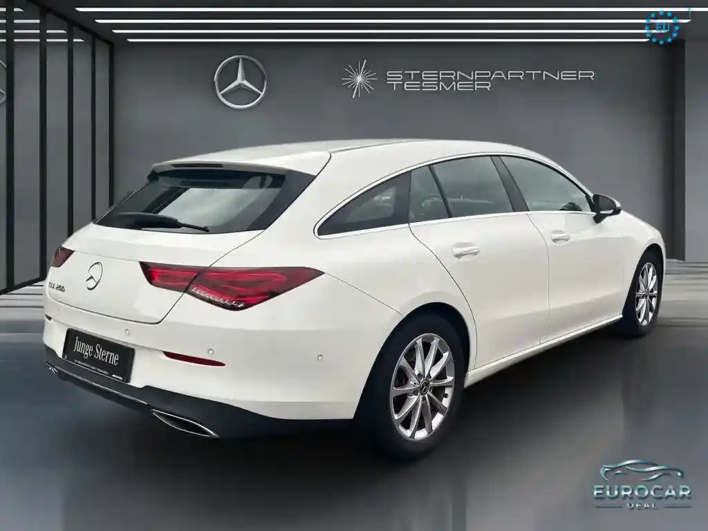 Mercedes-Benz CLA 200 Shooting Brake