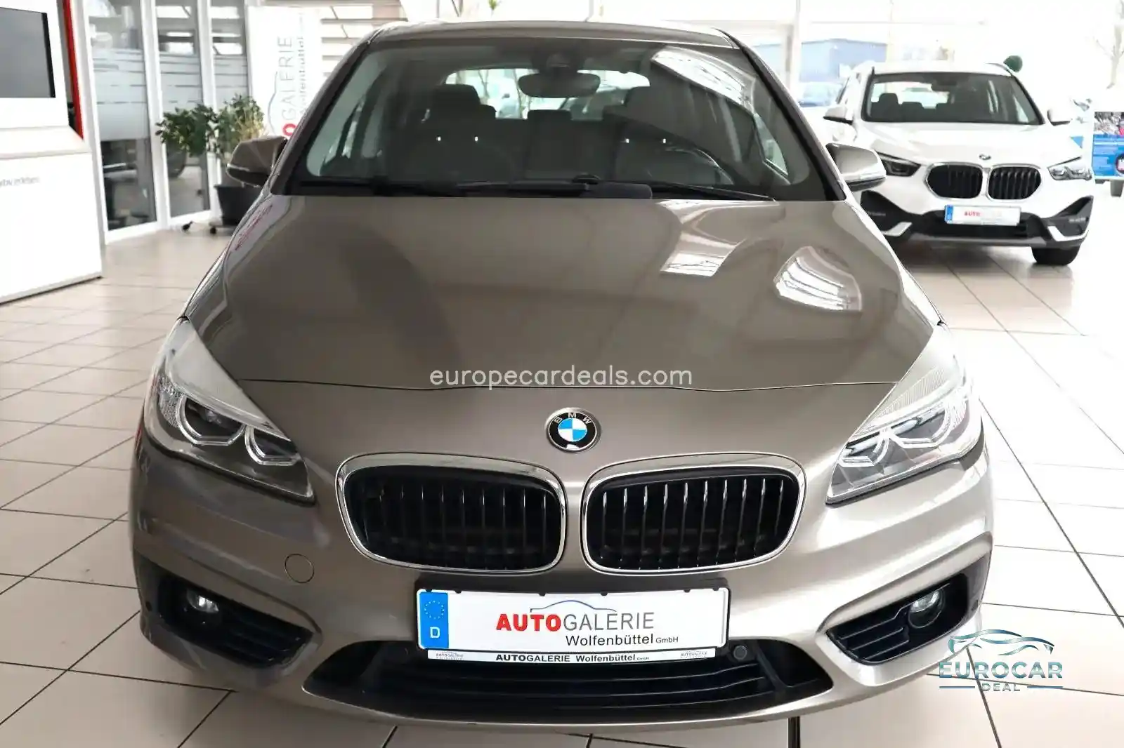 BMW 220
