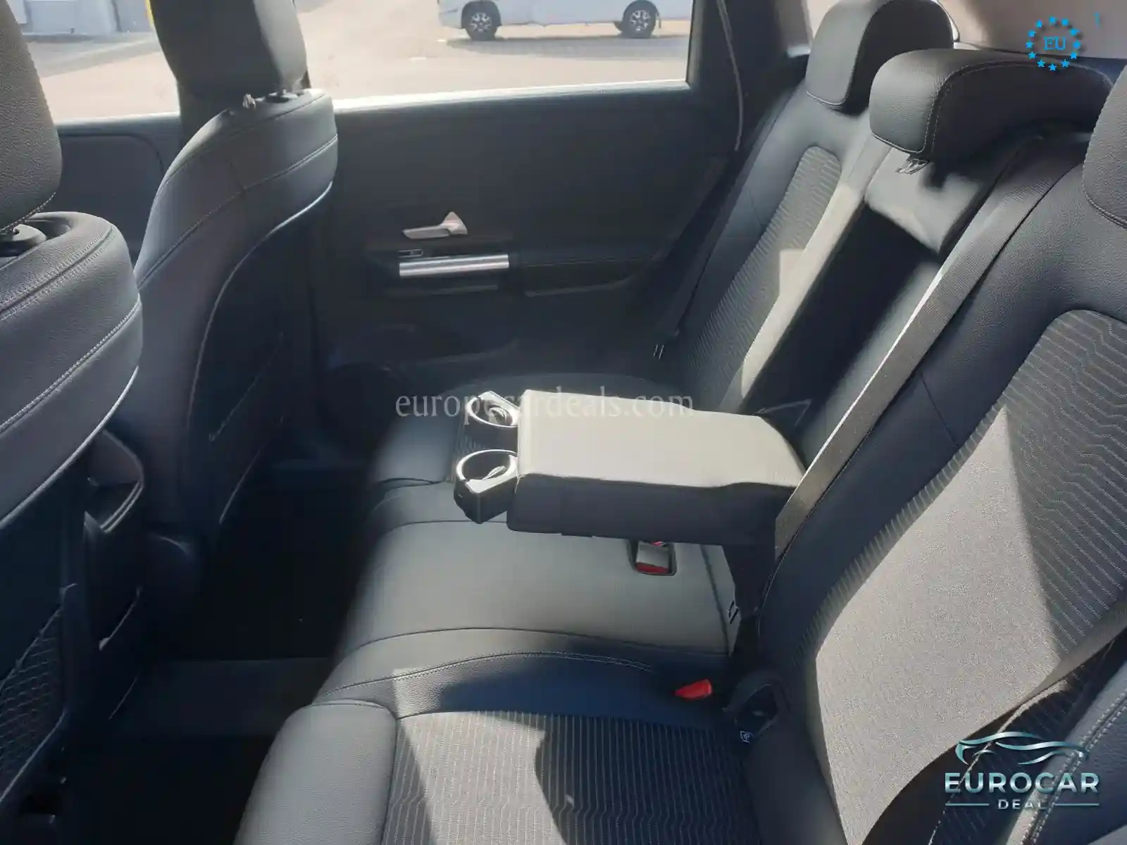 Mercedes-Benz B 220