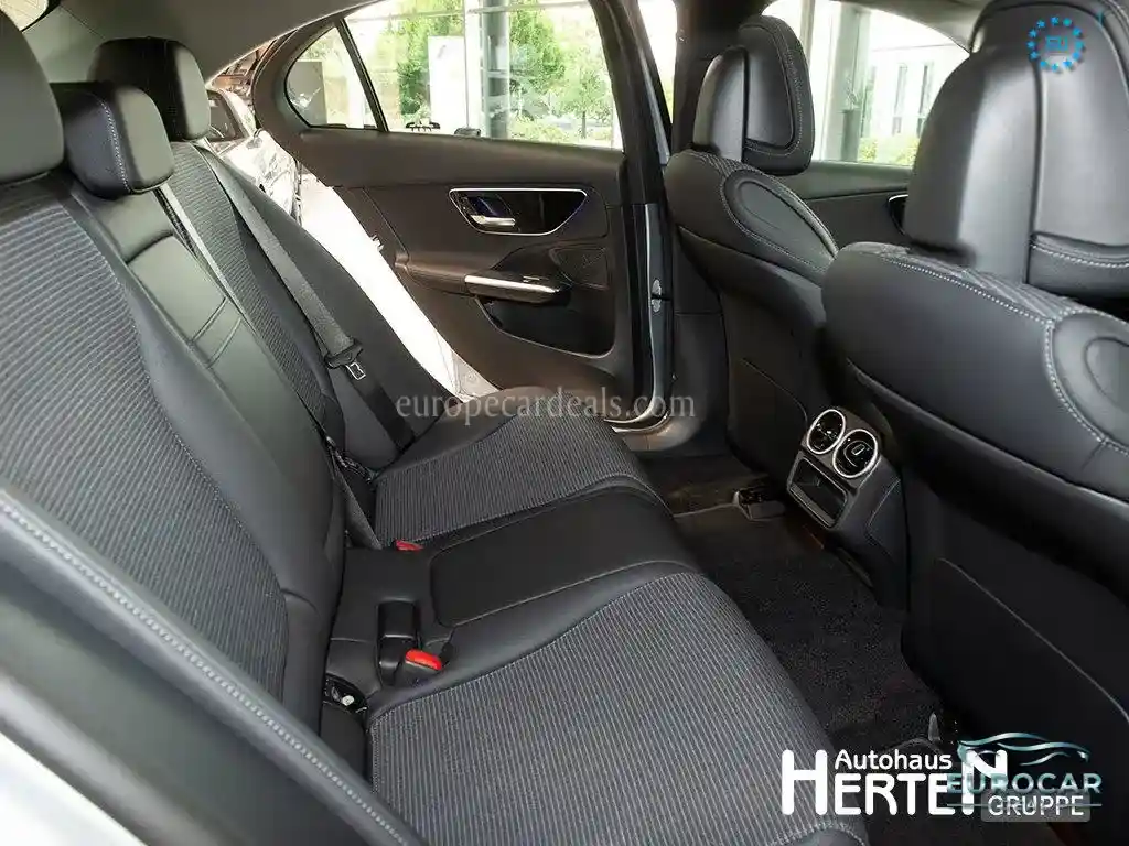 Mercedes-Benz C 180