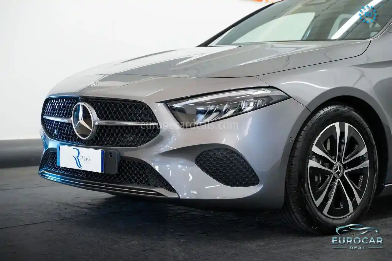 Mercedes-Benz A 180