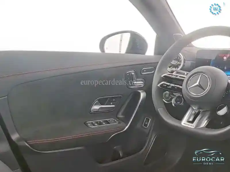 Mercedes-Benz CLA 35 AMG