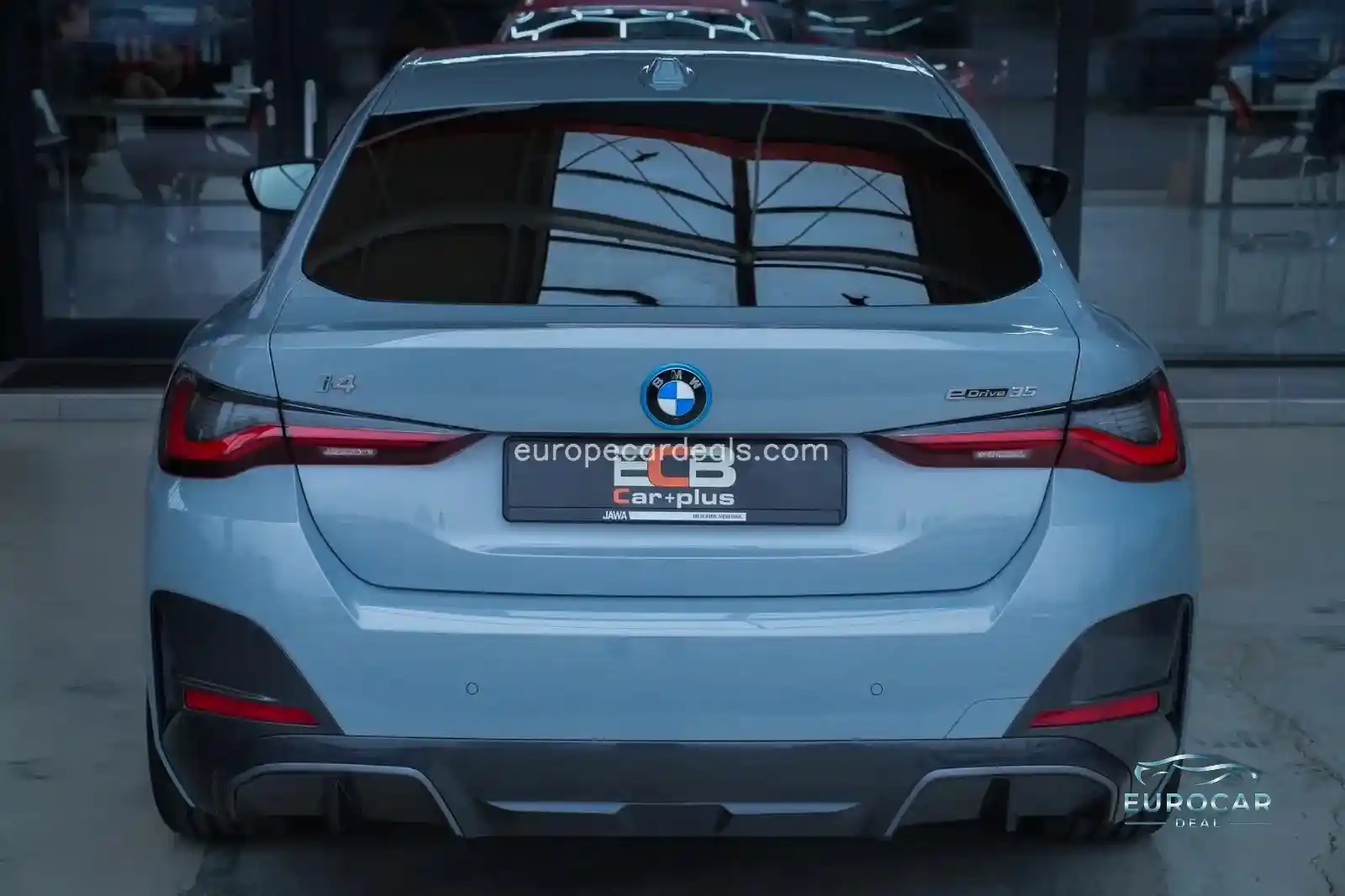BMW i4