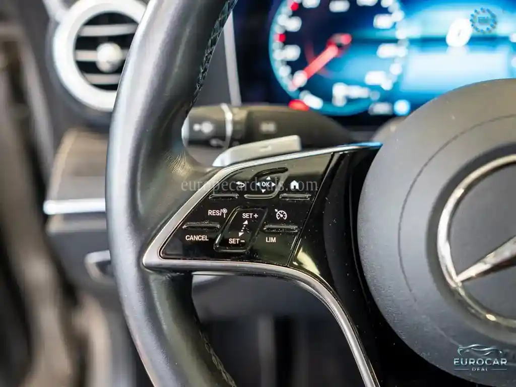 Mercedes-Benz E 400