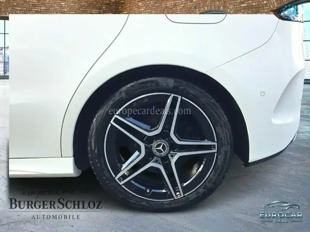 Mercedes-Benz B 200