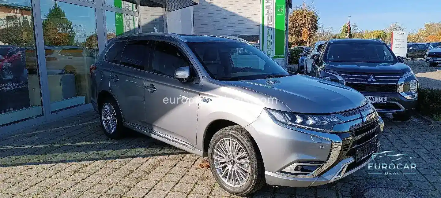 Mitsubishi Plug-in Hybrid Outlander