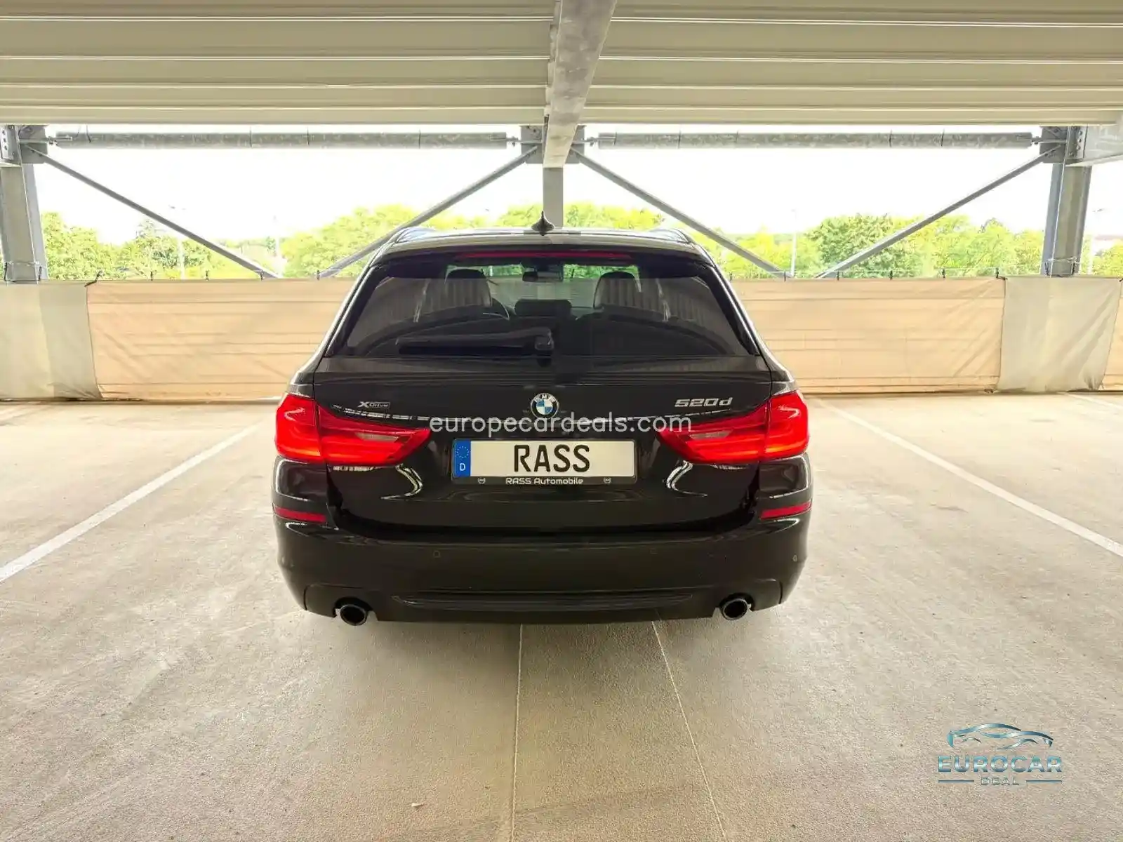 BMW 520