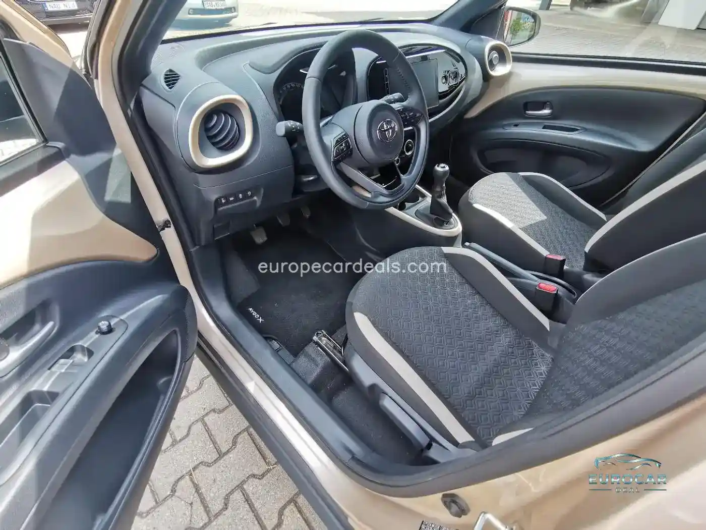 Toyota Aygo (X)