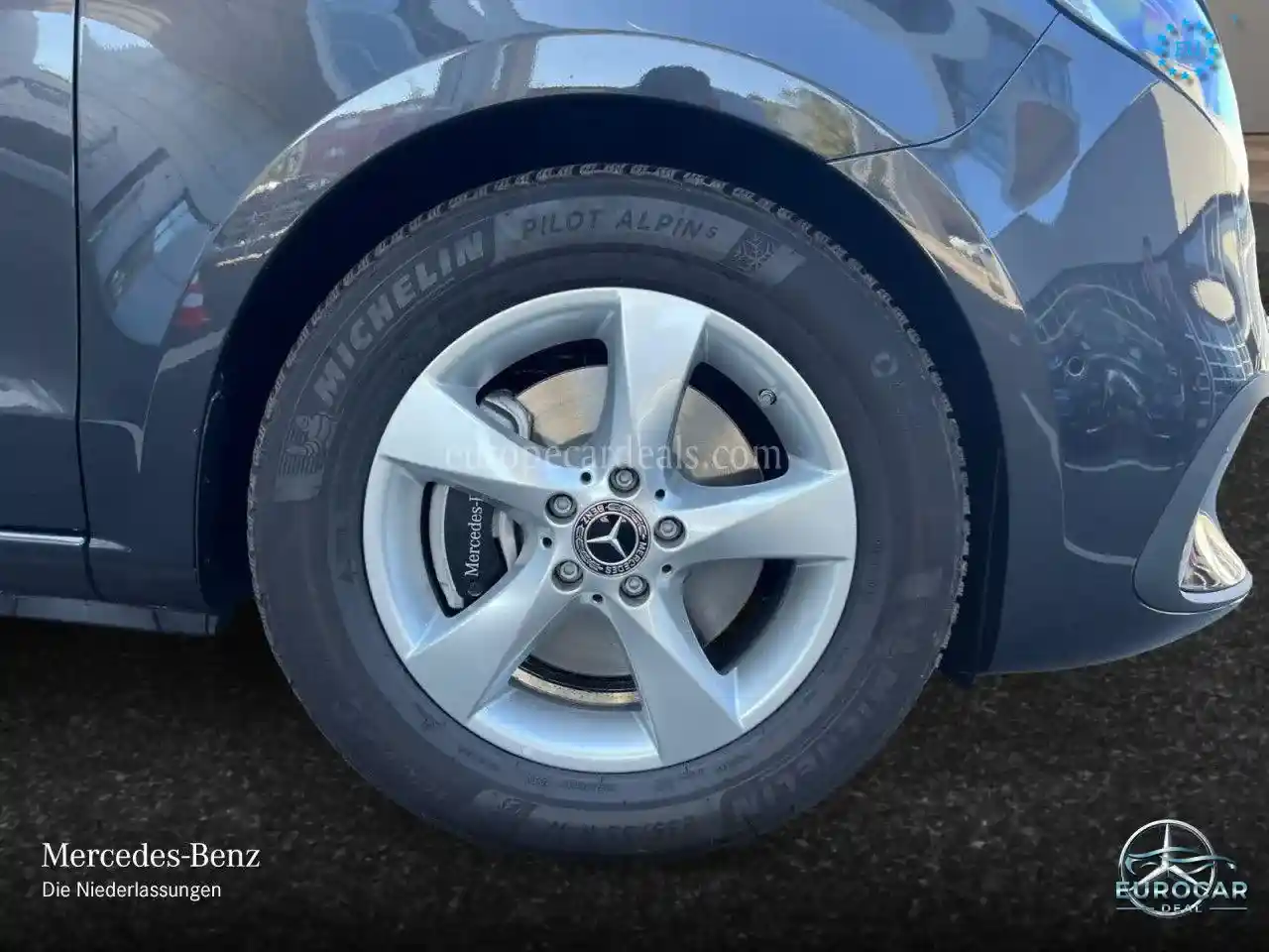 Mercedes-Benz V 250