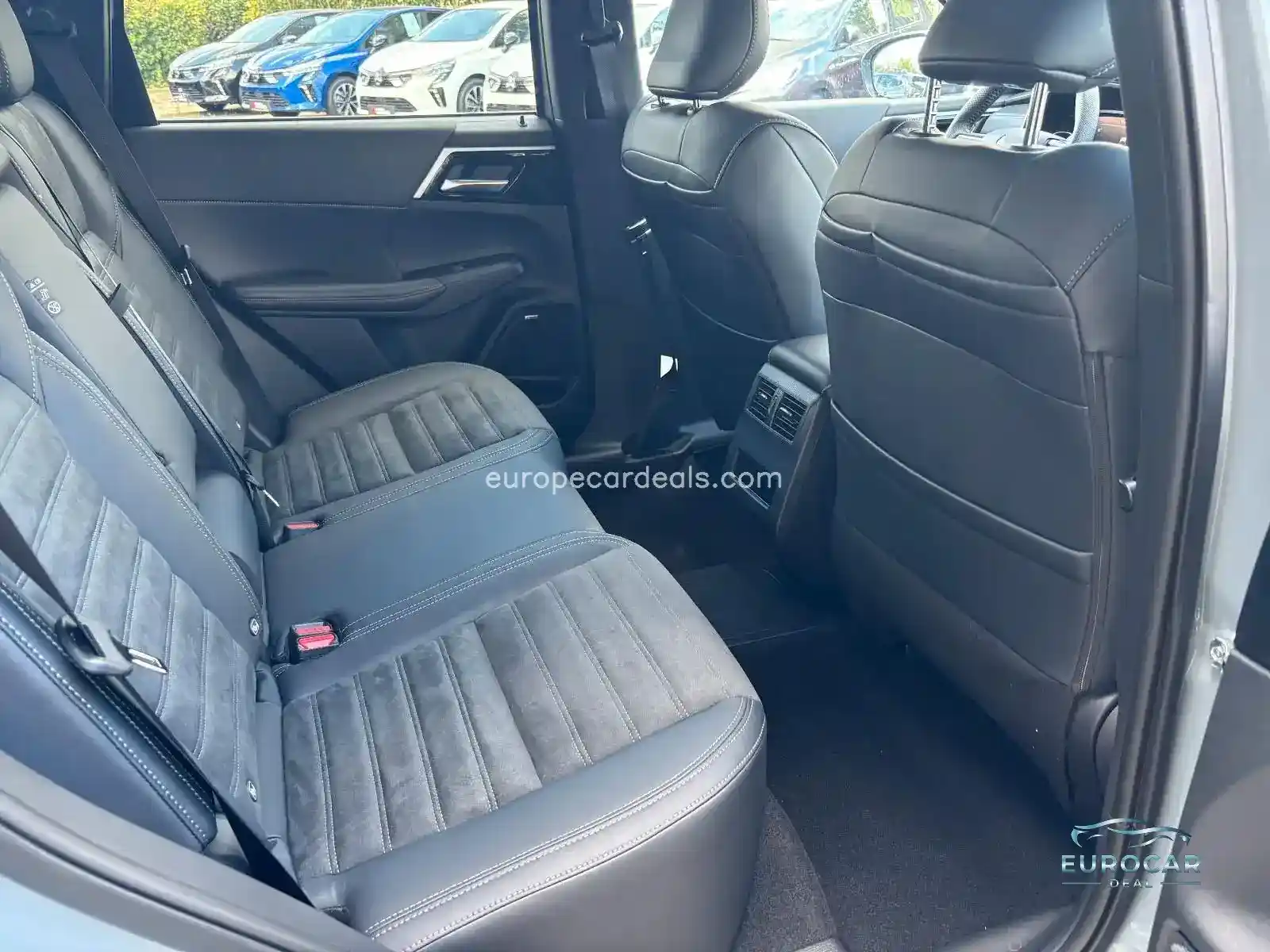 Mitsubishi Plug-in Hybrid Outlander