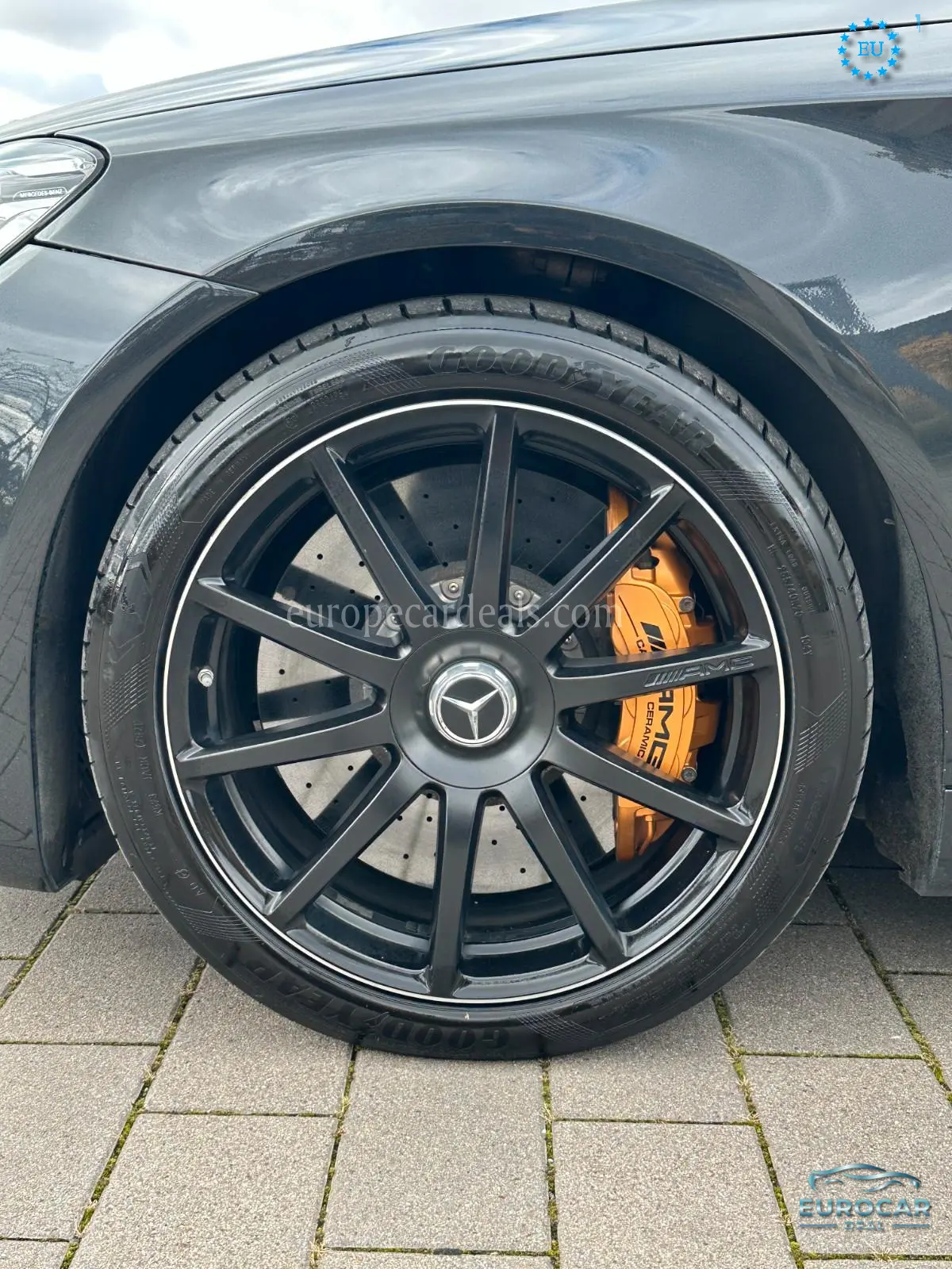 Mercedes-Benz S 63 AMG