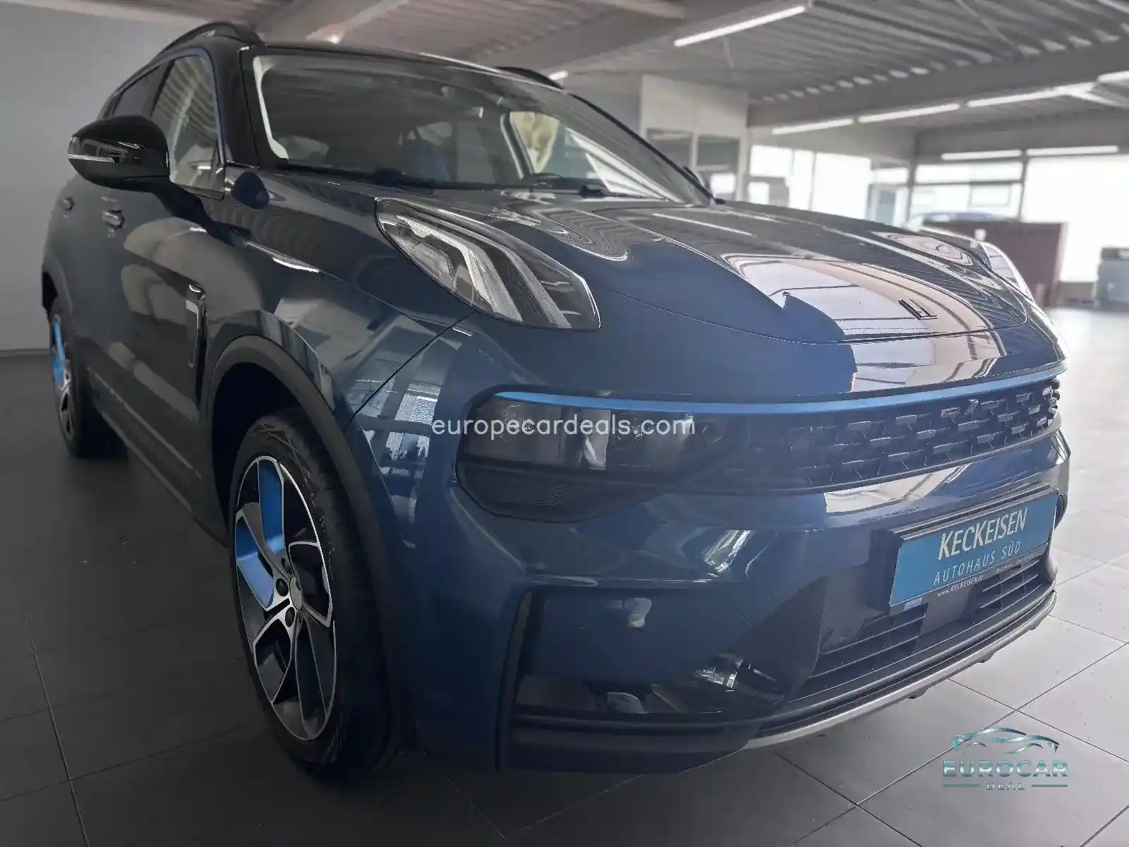Lynk&Co 01