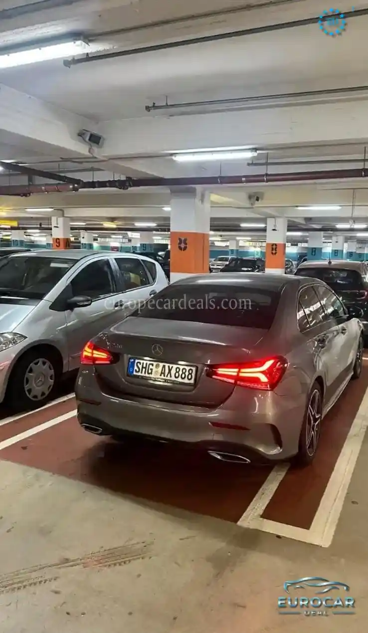 Mercedes-Benz A 200