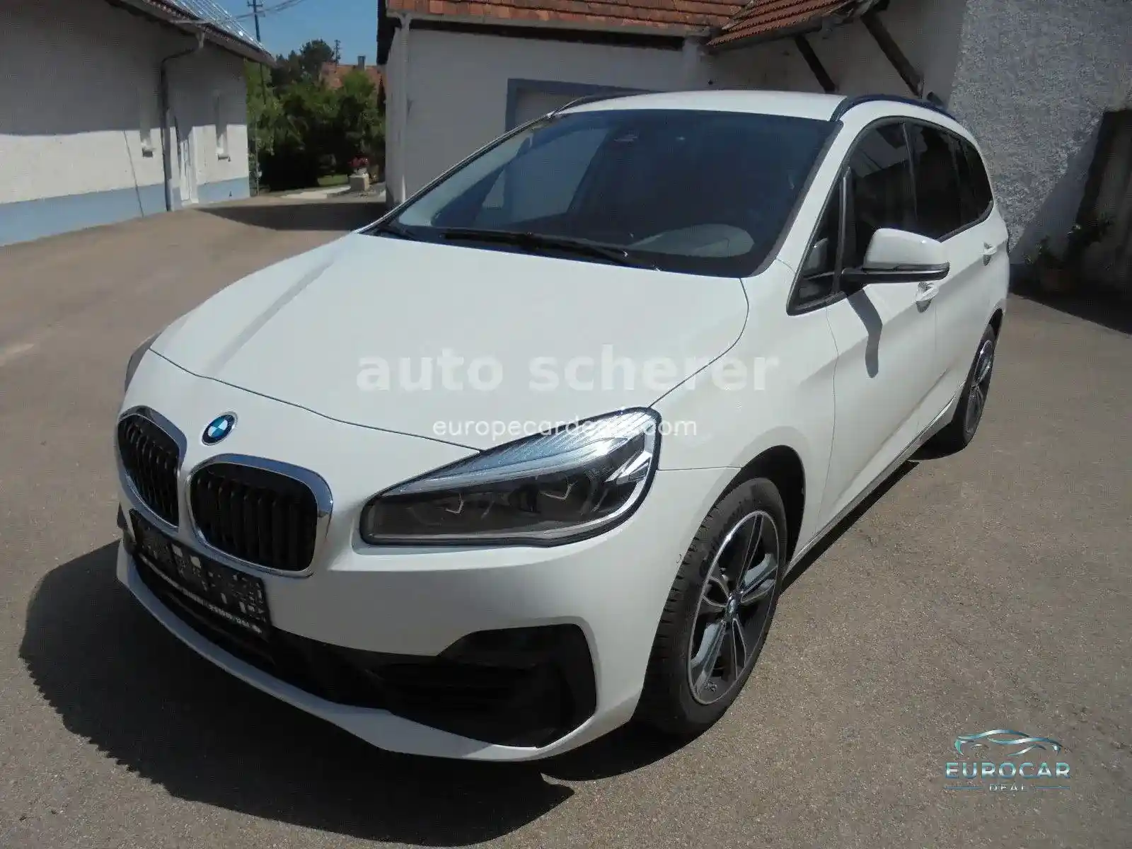 BMW 220