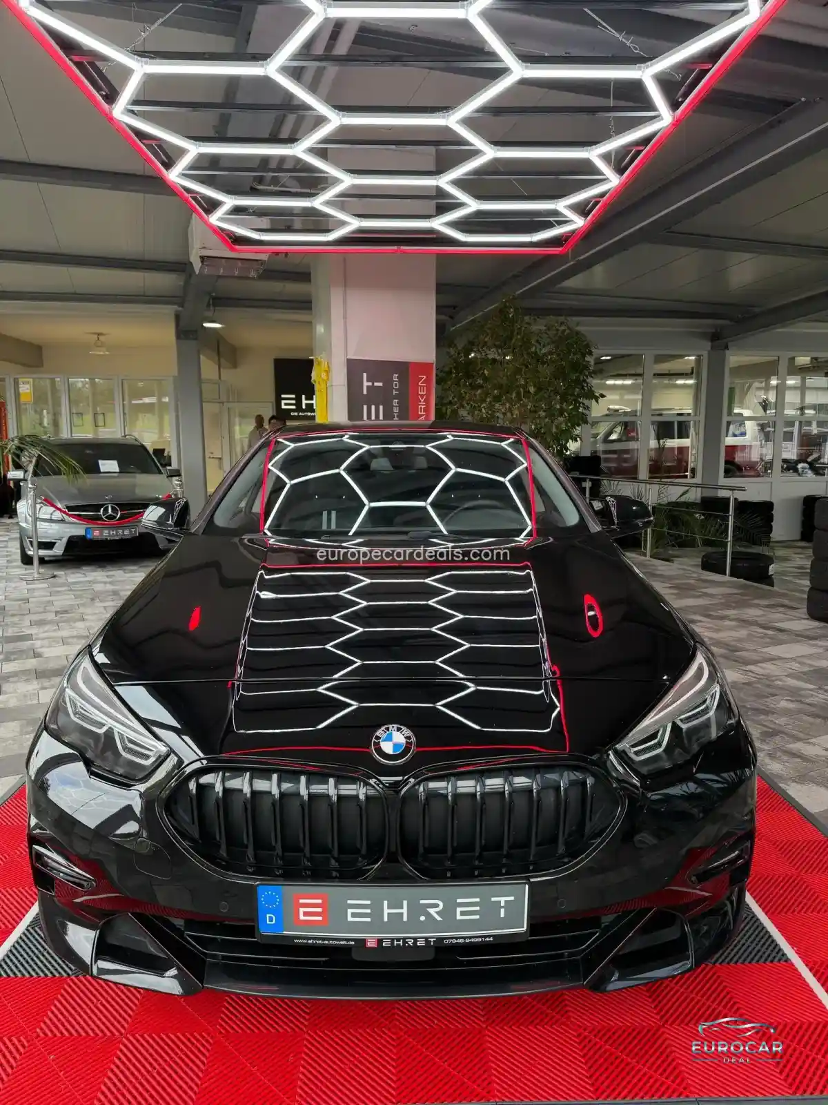 BMW 218