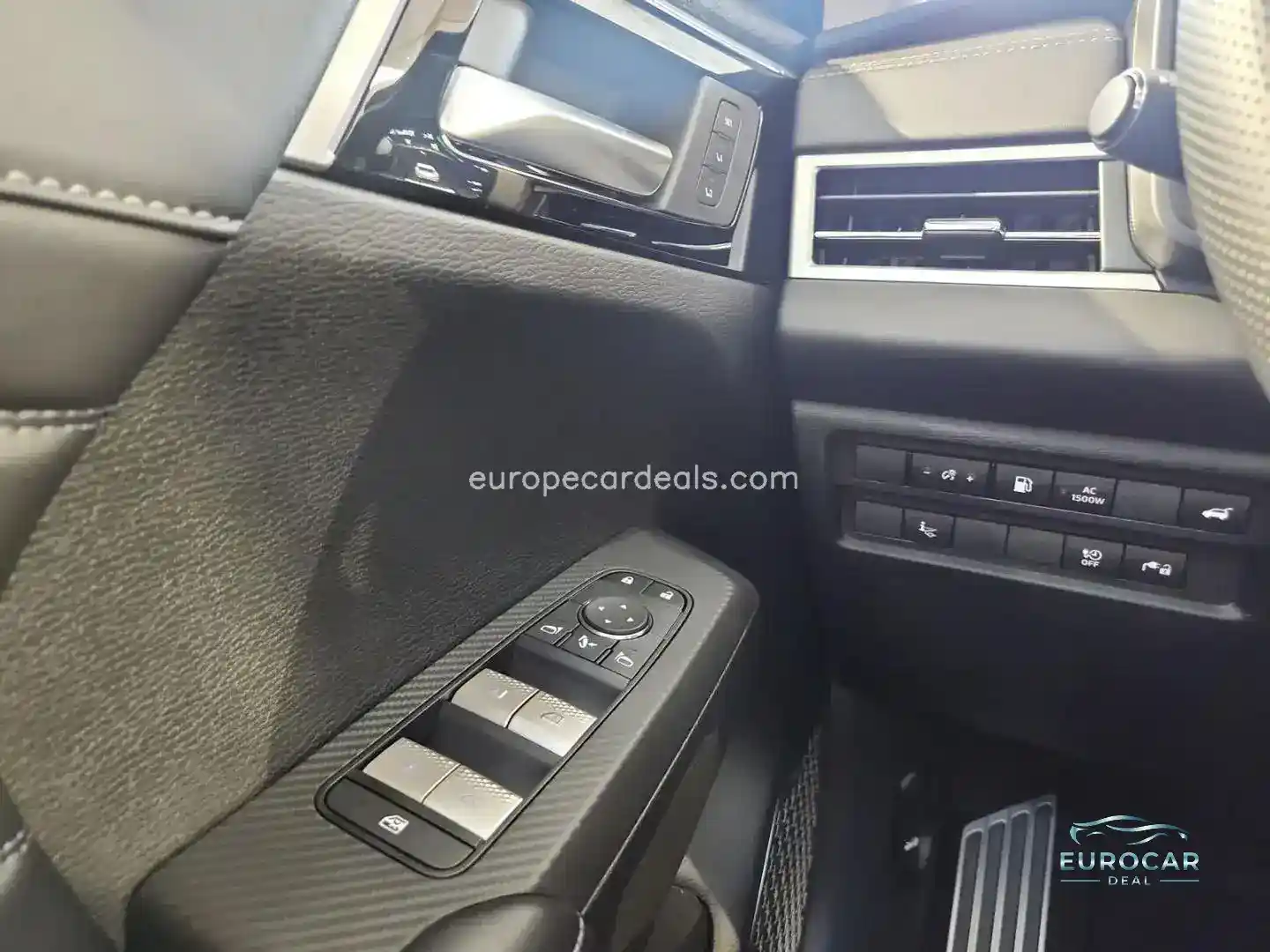 Mitsubishi Plug-in Hybrid Outlander