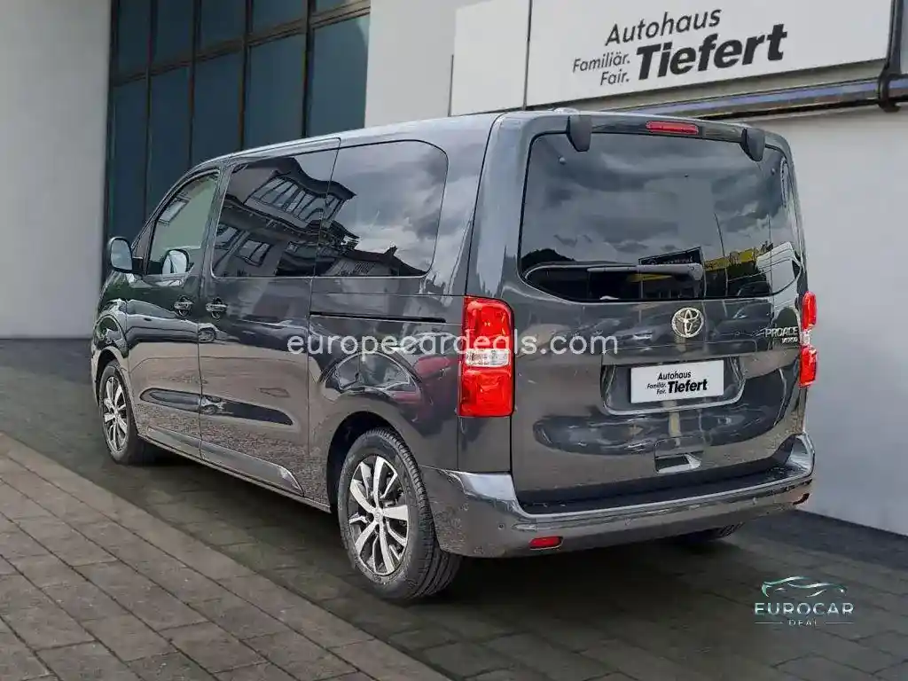 Toyota Proace (Verso)