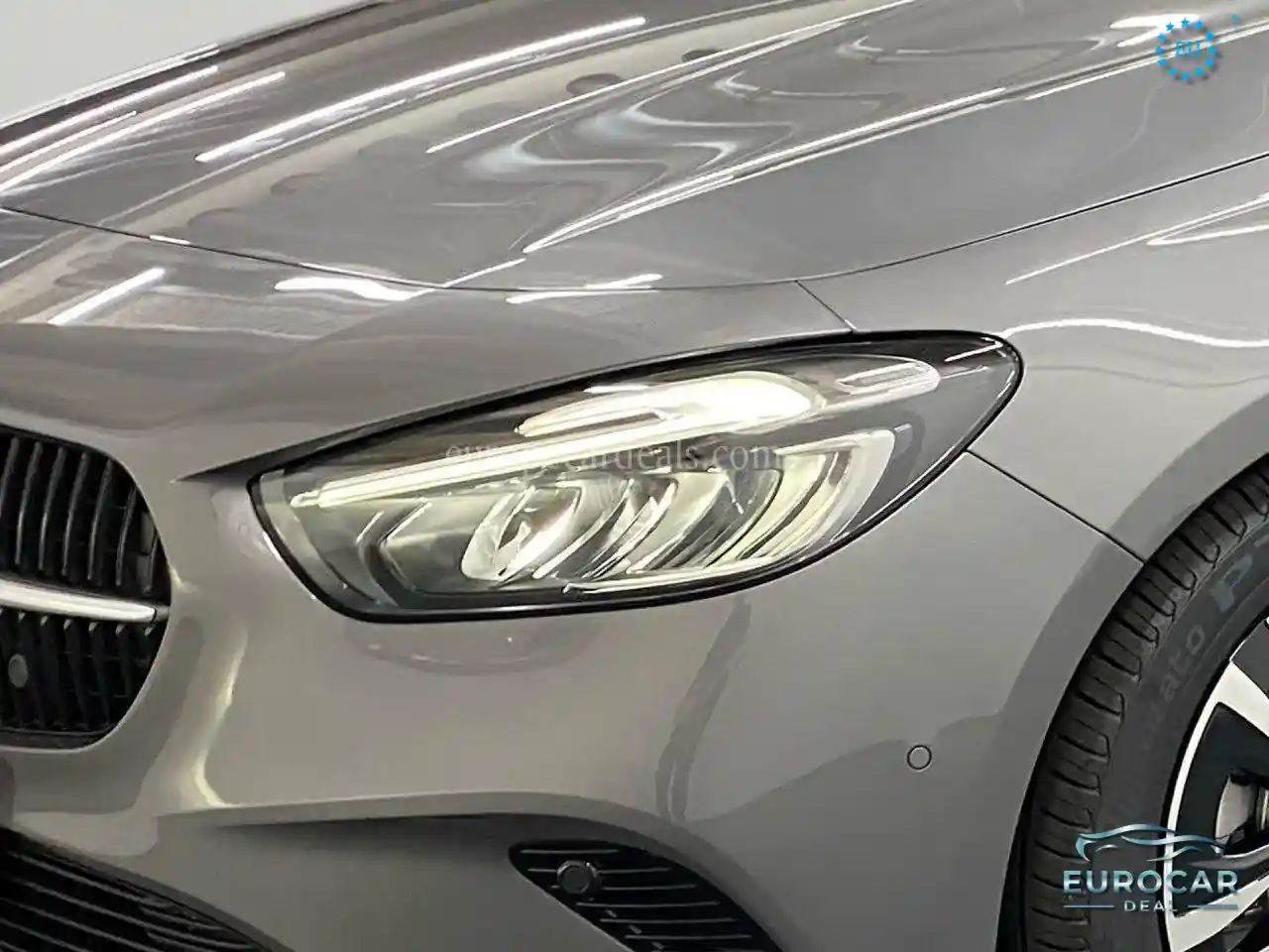 Mercedes-Benz B 200