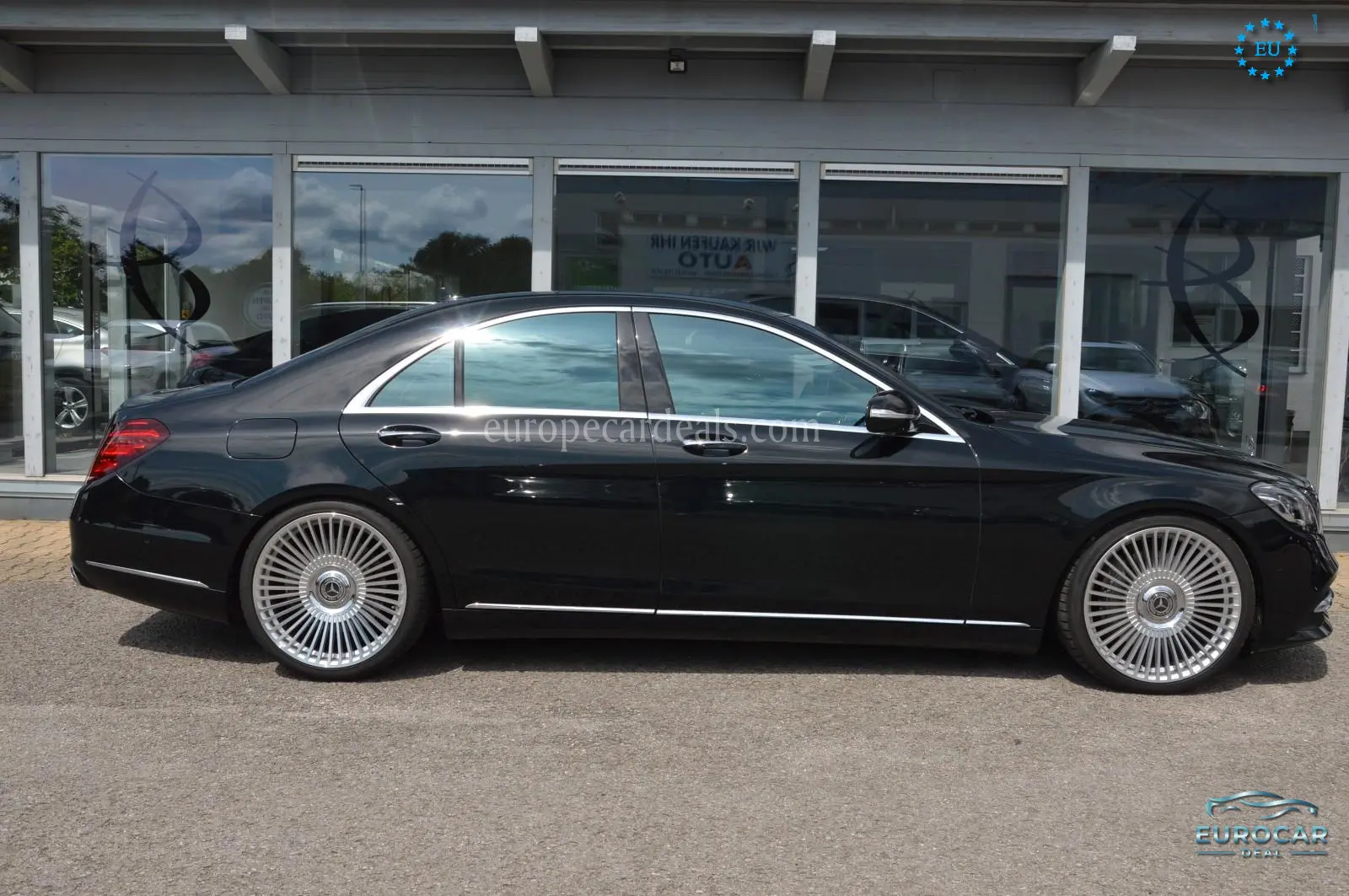 Mercedes-Benz S 560
