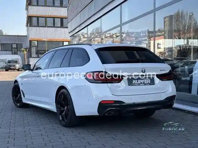 BMW 530