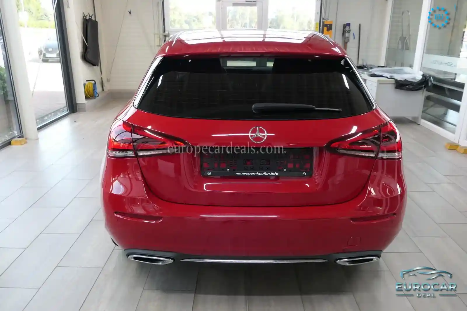 Mercedes-Benz A 220