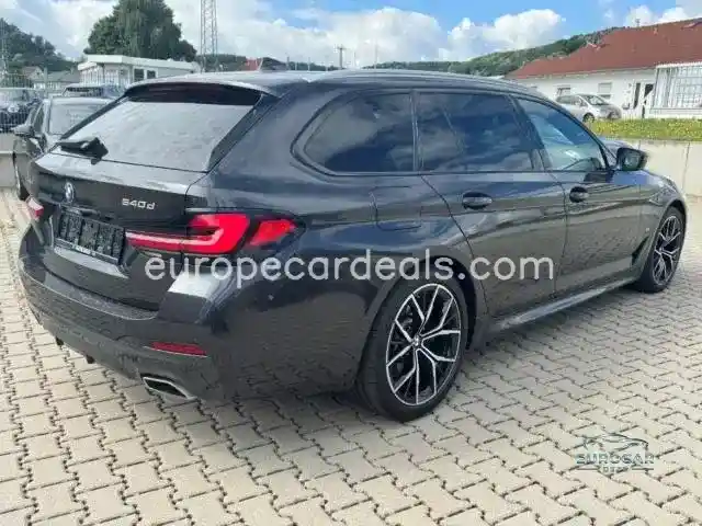 BMW 540