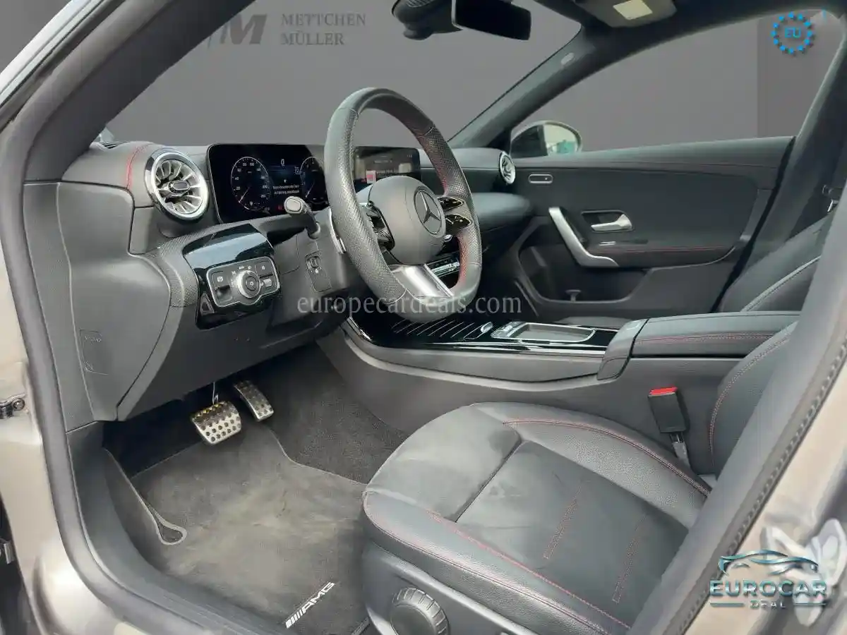 Mercedes-Benz CLA 220